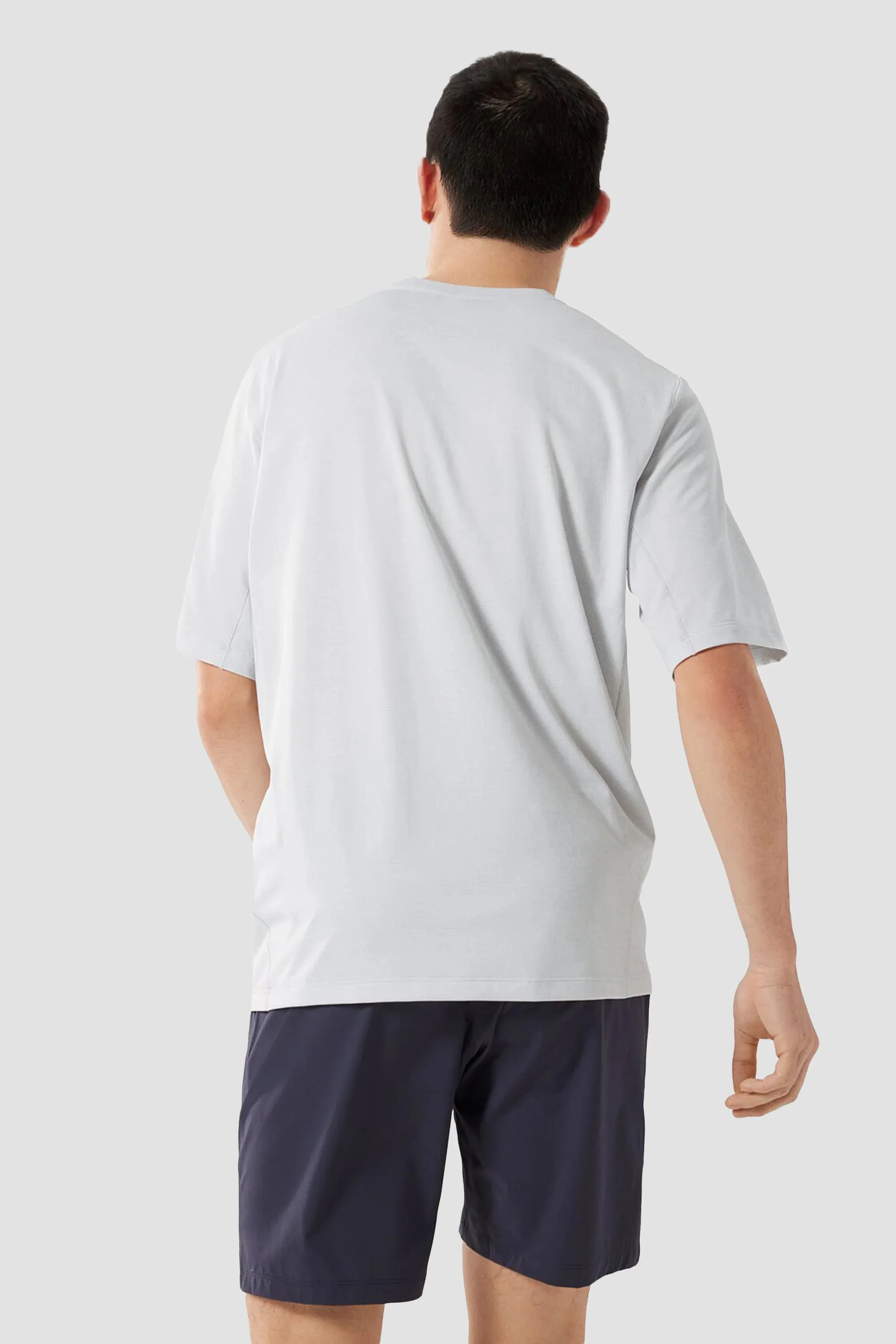 Arc'teryx Men's Cormac Logo SS Shirt in Atmos Heather