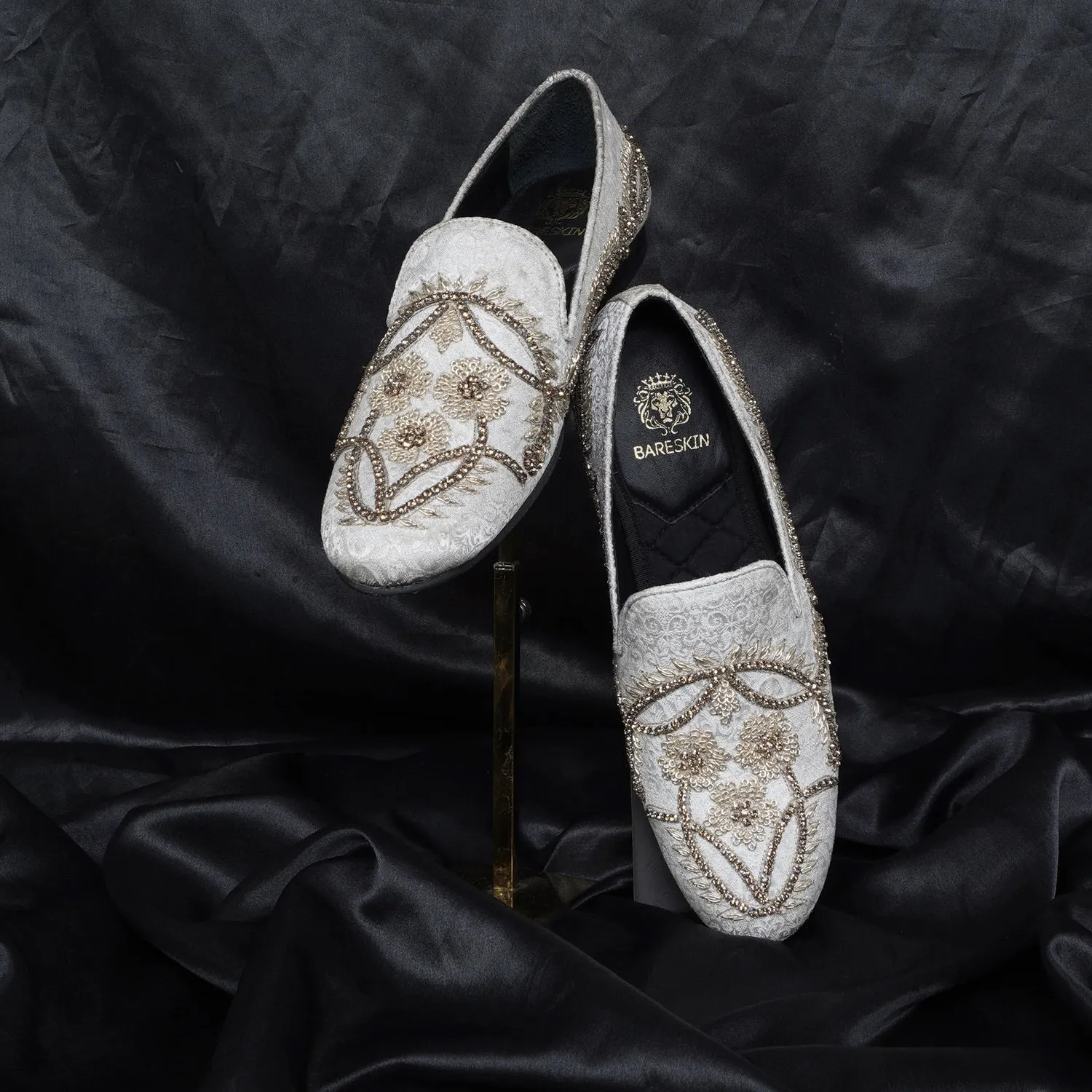 Circular Leafy Floral Hand Zardosi Ethnic Slip-Ons