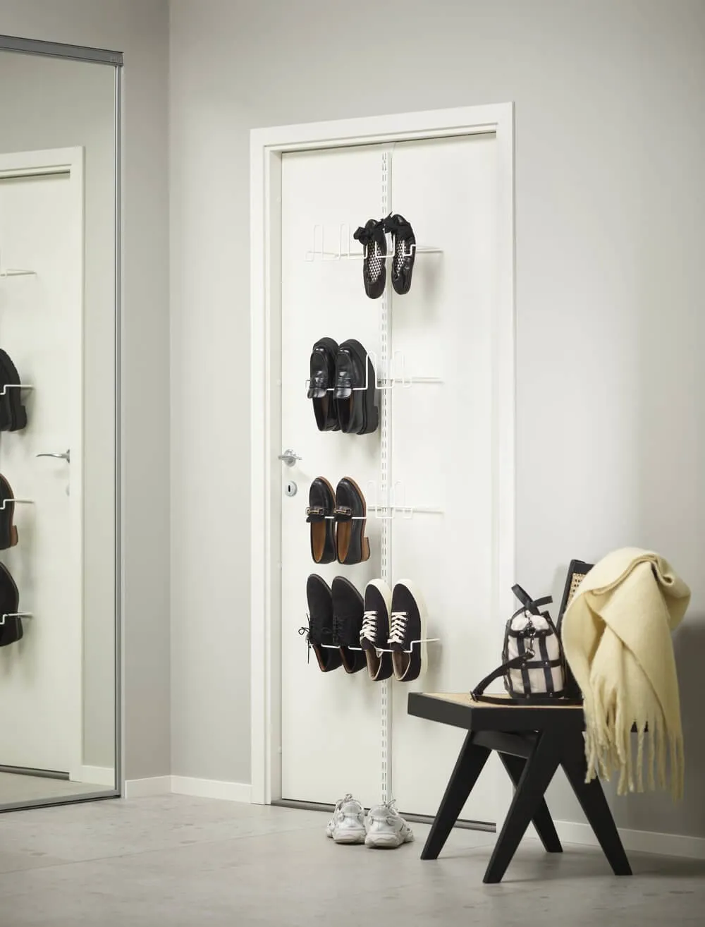 Elfa Centre Shoe Rack White