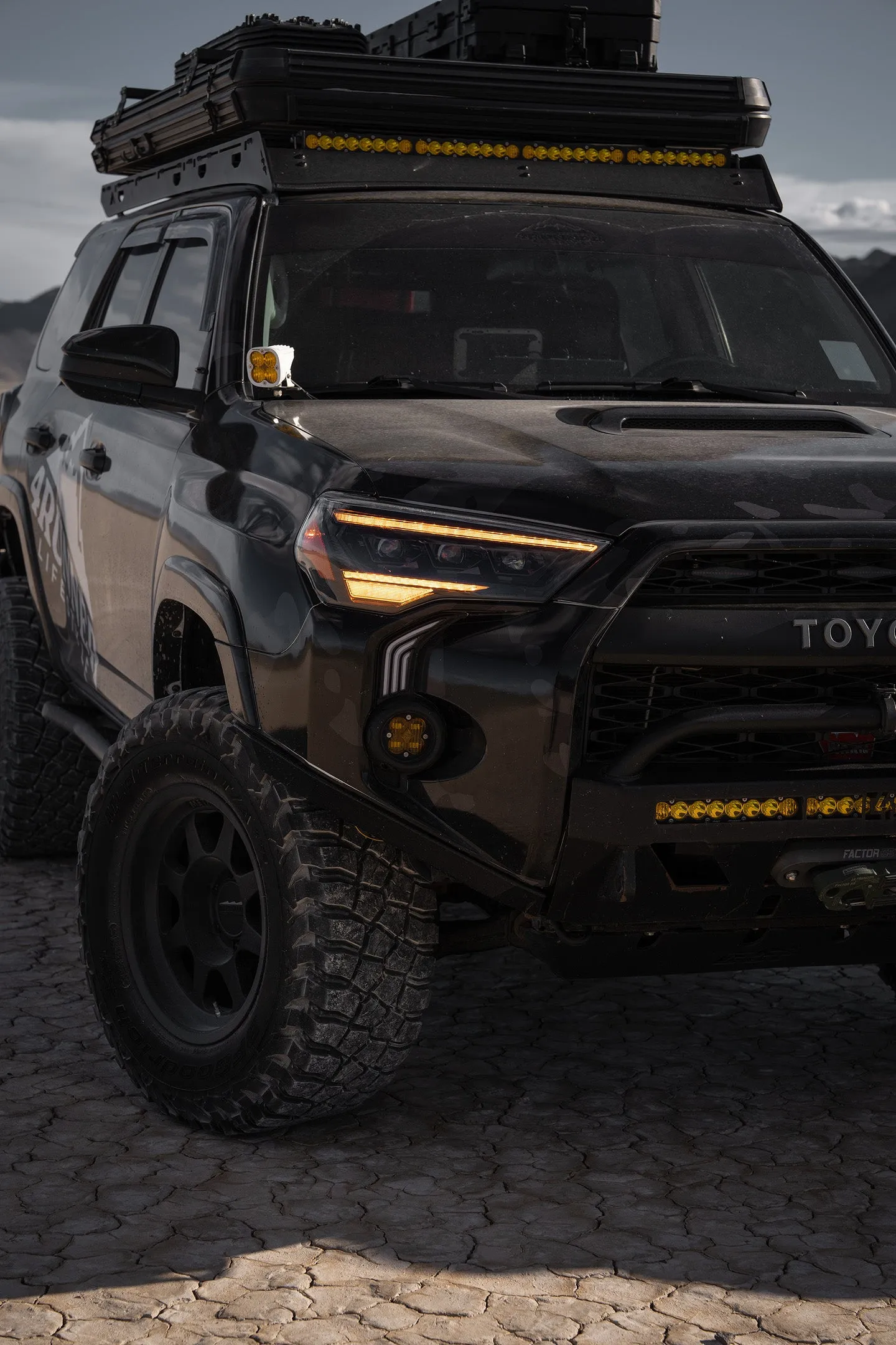 Form Lighting Sequential LED Projector Headlights For 4Runner (2014-2024)