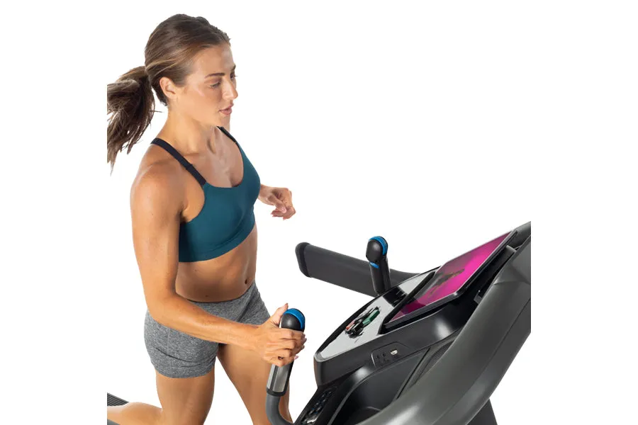 Horizon 7.4 AT Treadmill - SALE