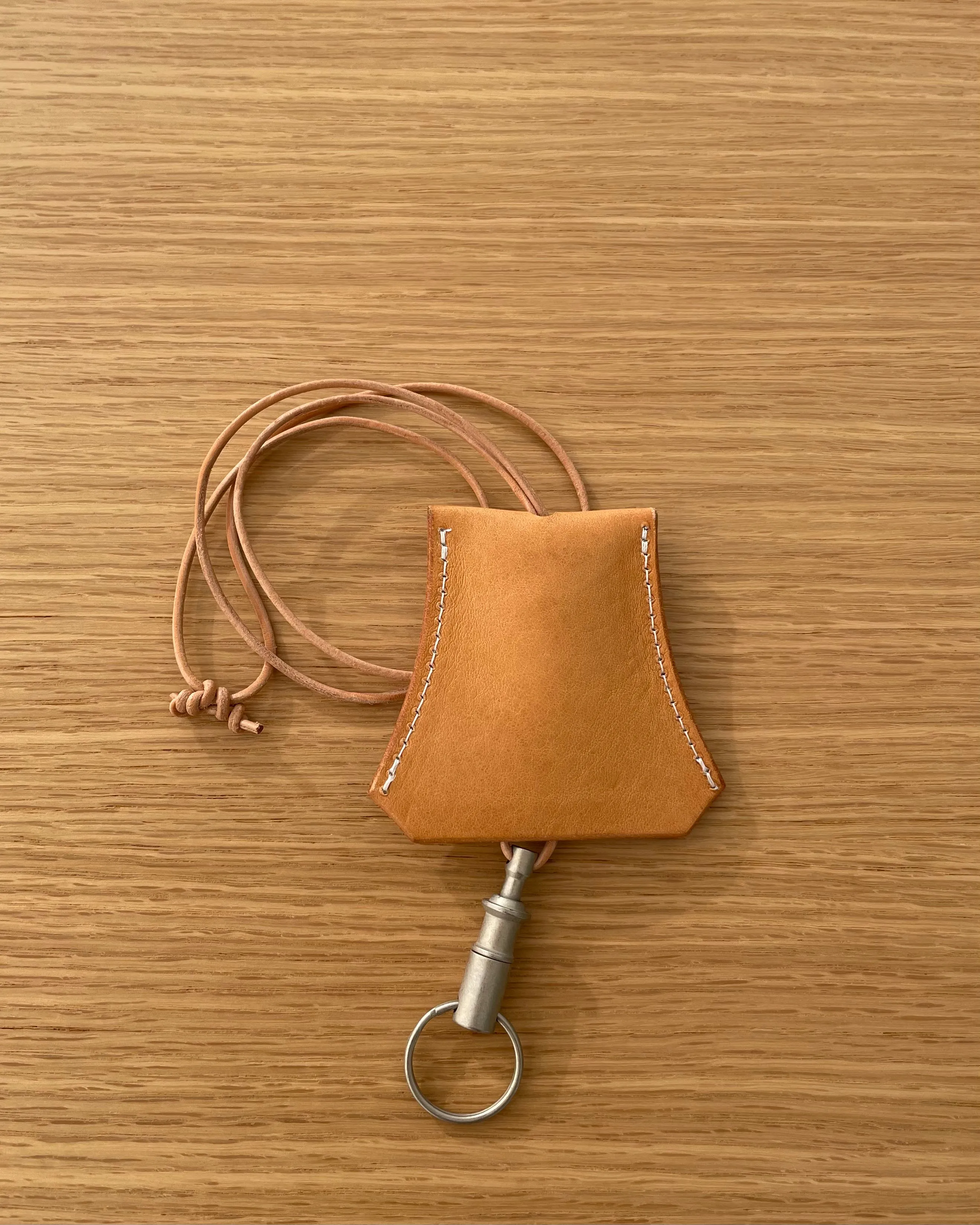 Key Neck Holder in Natural