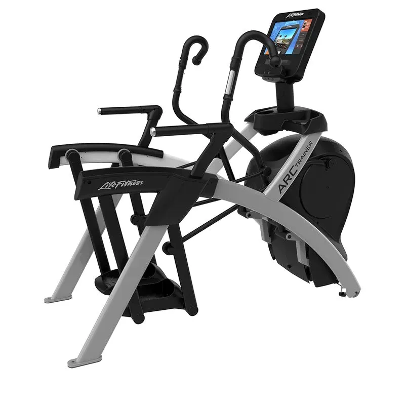 LIFE FITNESS CLUB SERIES   TOTAL BODY ARC TRAINER