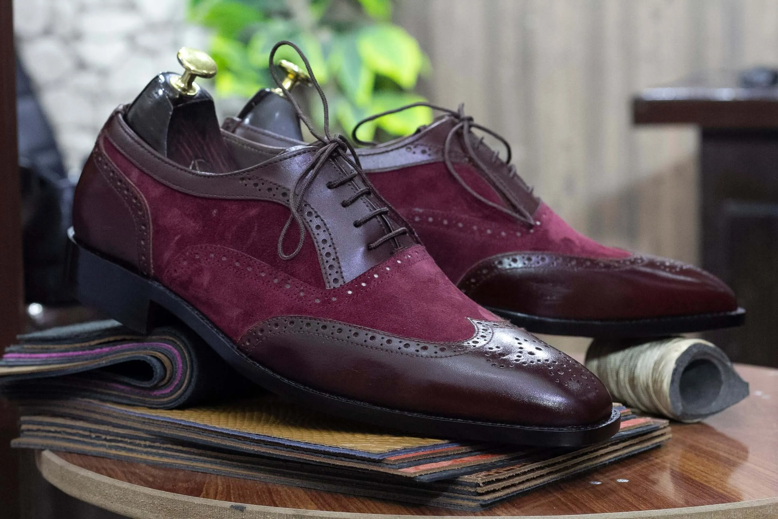 Men's Hand Painted Cordovan Leather Suede Shoes, Wing Tip Shoes, Brogue Toe Lace Up Shoes