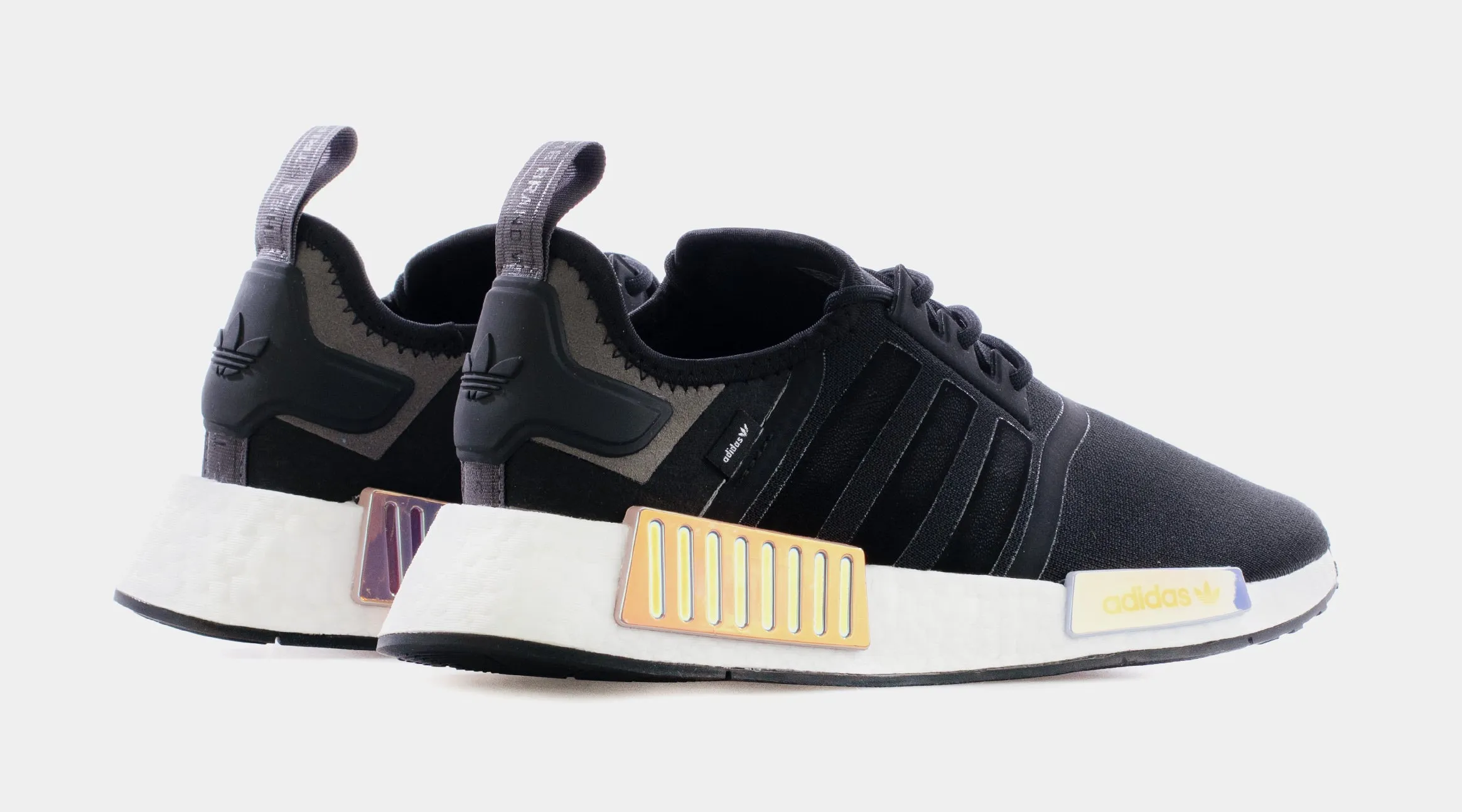 NMD_R1 Womens Running Shoes (Core Black/Magic Mauve)