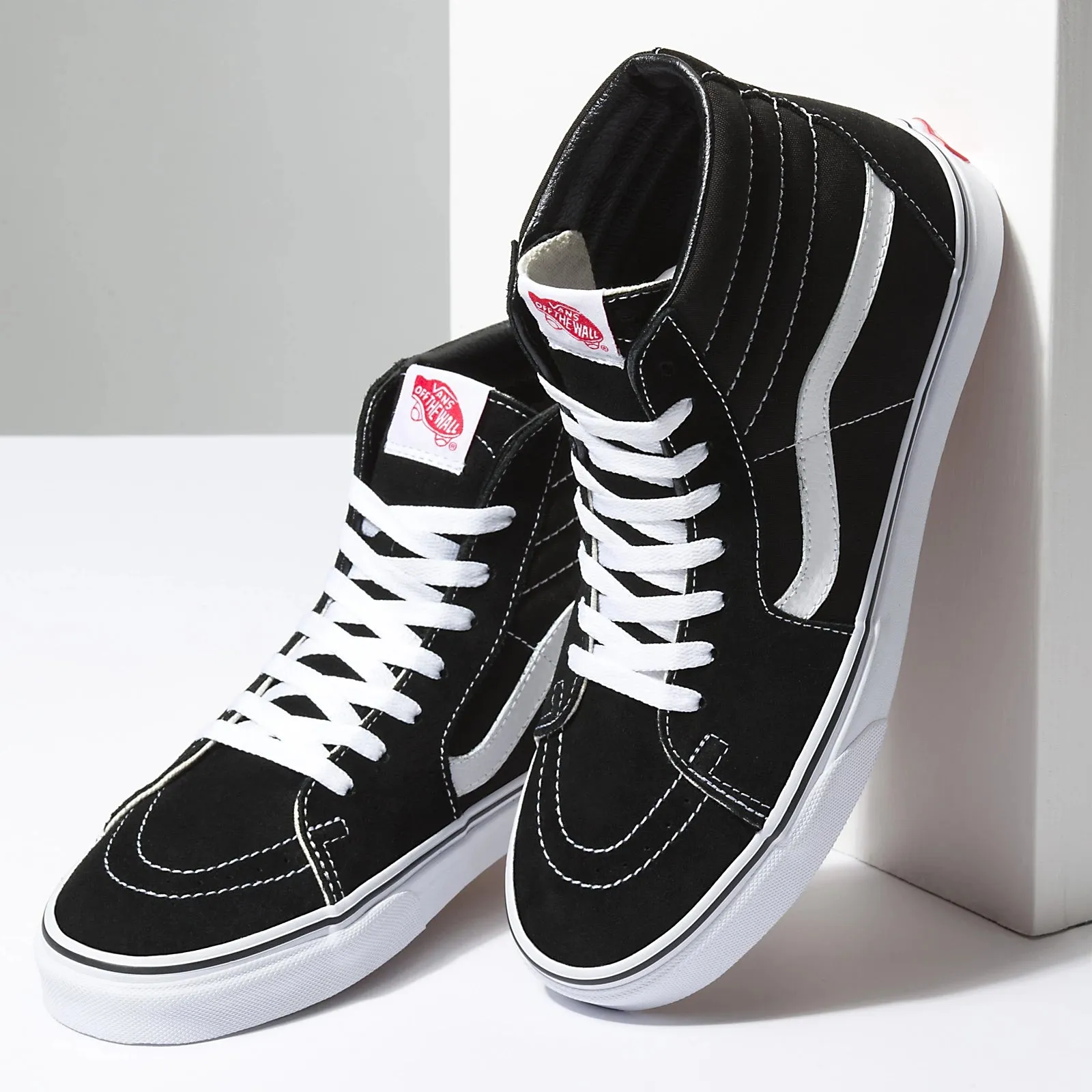 Vans Skate Sk8 Hi Shoe - Black/White